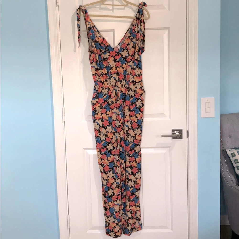 NWOT Xhilaration small jumper